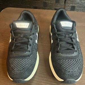 Under Armour Women's Liquify Running Shoes Black Size US 9 /UK 6.5 / EUR 40.5